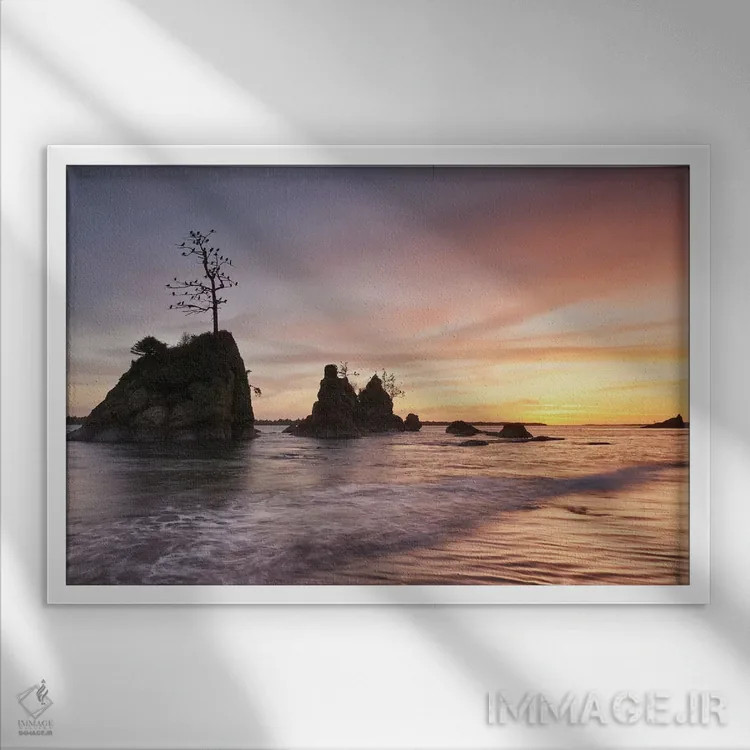 تابلو آرامش قرمز پررنگ اثر داتلیش - نمای قابدار سفید