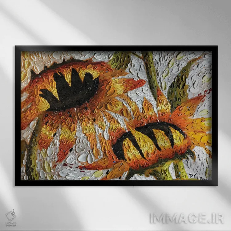 تابلو آغوش آفتابگردان اثر دنا تولفسون - نمای قابدار مشکی