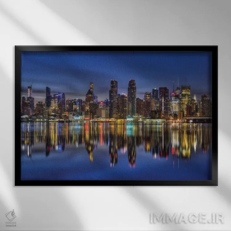 تابلو شهر آینهای اثر دیوید گارباورر - نمای قابدار مشکی