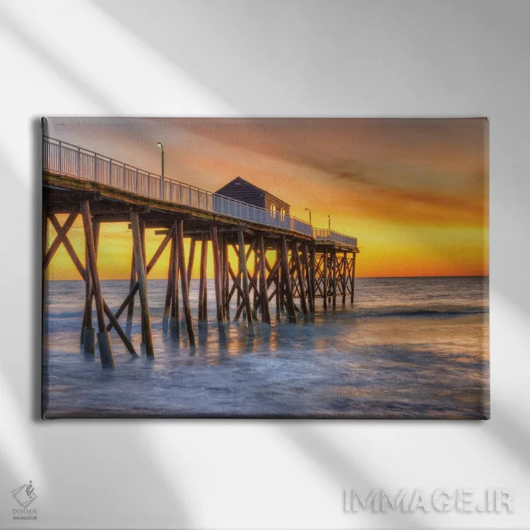 تابلو نارنجی بلمار اثر دیوید گارباورر - نمای روبهرو روی دیوار