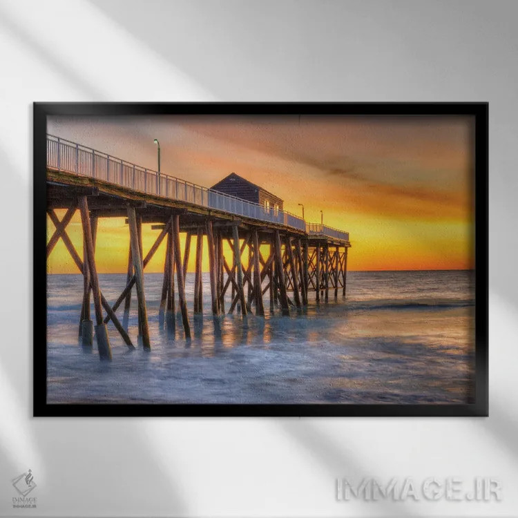 تابلو نارنجی بلمار اثر دیوید گارباورر - نمای قابدار مشکی