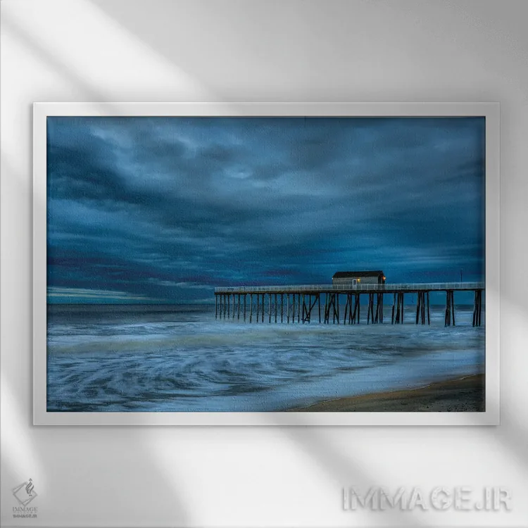 تابلو اسکلهٔ طوفانی اثر دیوید گارباورر - نمای قابدار سفید