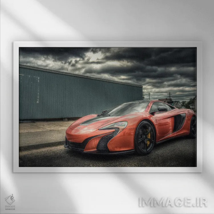 تابلو مکلارن (خودرو) اثر دیوید گارباورر - نمای قابدار سفید