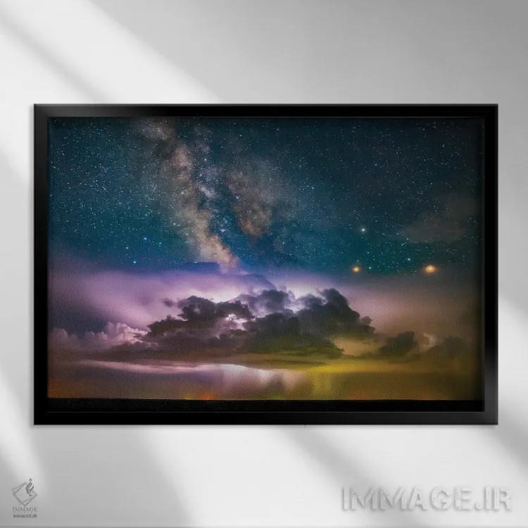 تابلو طرح راه شیری و موسمی اثر دارن وایت فوتوگرافی (عکاس) - نمای قابدار مشکی