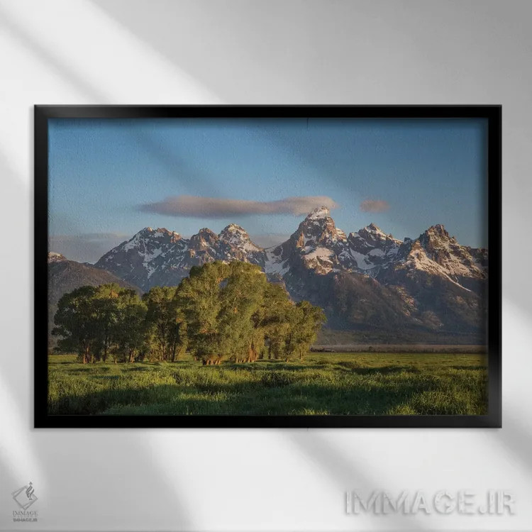 تابلو آمریکا، وایومینگ، پارک ملی گرند تتون، کوههای تتون در بهار اثر الیزابت بوم - نمای قابدار مشکی