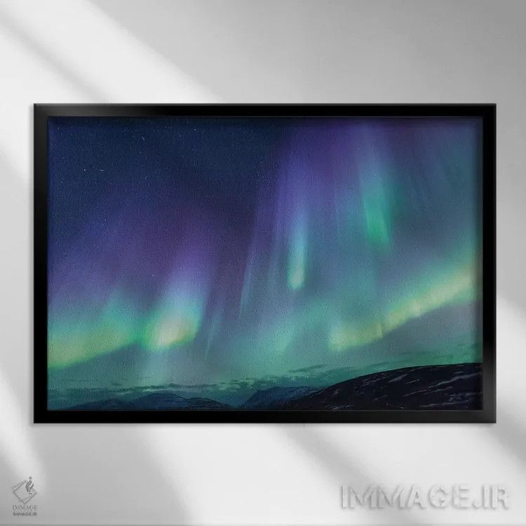تابلو ایسلند، آکوریری. شفق قطبی در حال درخشش VI اثر الن گاف - نمای قابدار مشکی