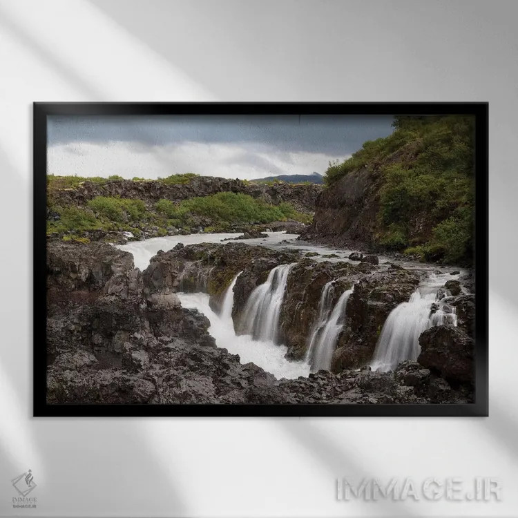 تابلو ایسلند، بورگارفجوردور، بارنافوس (آبشار بچهها)، رودخانه هویتا اثر الن گاف - نمای قابدار مشکی