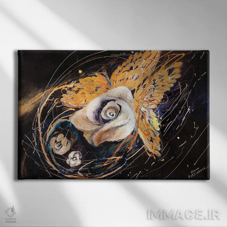 تابلو بالهای فرشته III: سفید و طلایی اثر النا کوتلیارکر - نمای روبهرو روی دیوار