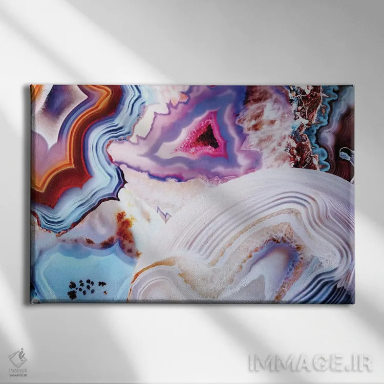 تابلو سنگ دگرگونی زنده و شعلهور اثر النا کولیـکووا - نمای روبهرو روی دیوار