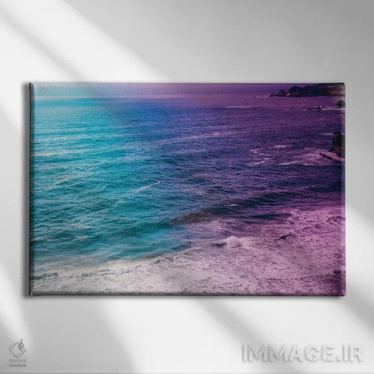 تابلو اقیانوس احساس دارد اثر النا کولیـکووا - نمای روبهرو روی دیوار