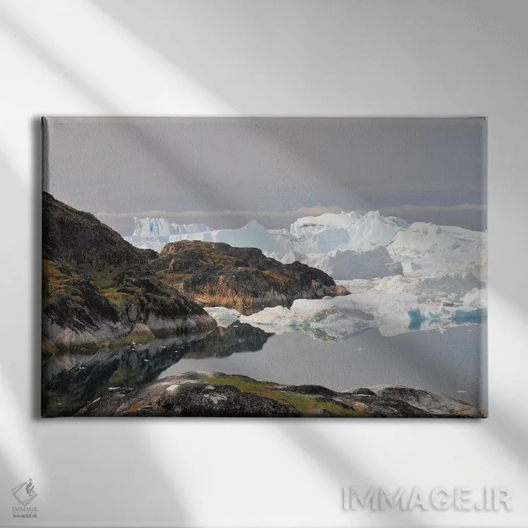 تابلو کوههای یخی گرینلند اثر المر وایس - نمای روبهرو روی دیوار