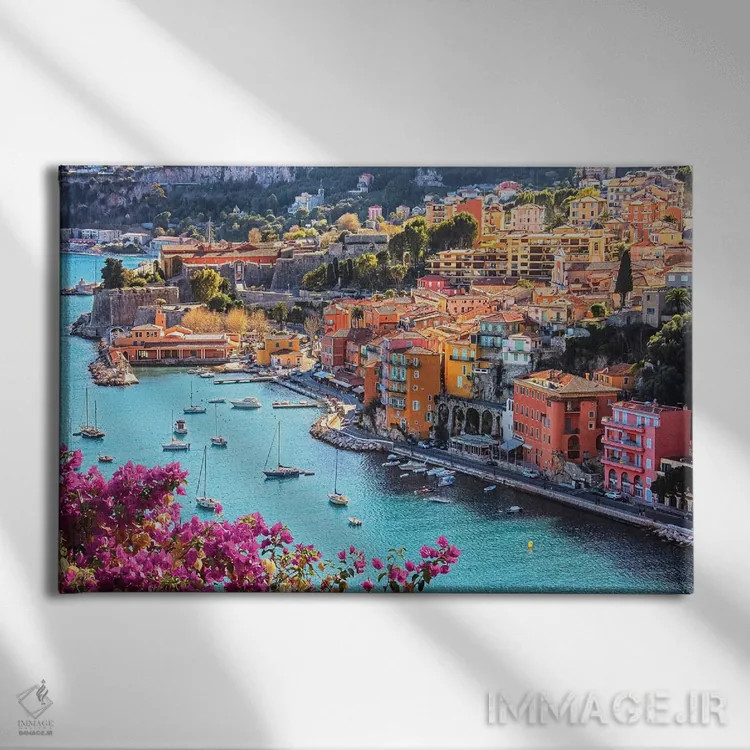 تابلو ویلفرانش سور مر (Villefranche Sur Mer) اثر مانجیک پیکچرز (استودیو عکاسی یا فیلمسازی) - نمای روبهرو روی دیوار