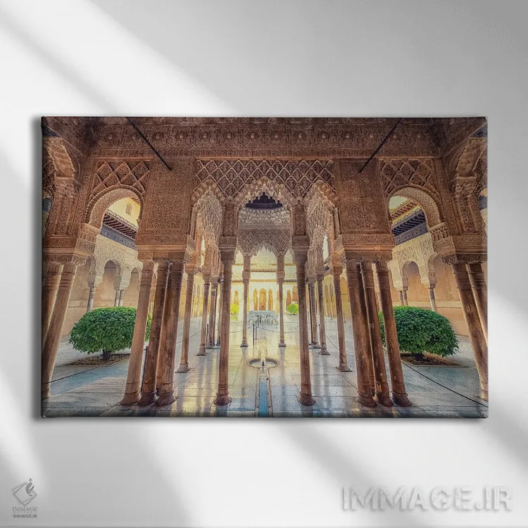 تابلو الحمرا (کاخ الحمرا در اسپانیا) اثر مانجیک پیکچرز (استودیو عکاسی یا فیلمسازی) - نمای روبهرو روی دیوار