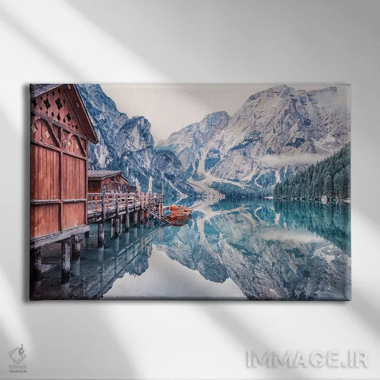 تابلو صبح سرد اثر مانجیک پیکچرز (استودیو عکاسی یا فیلمسازی) - نمای روبهرو روی دیوار