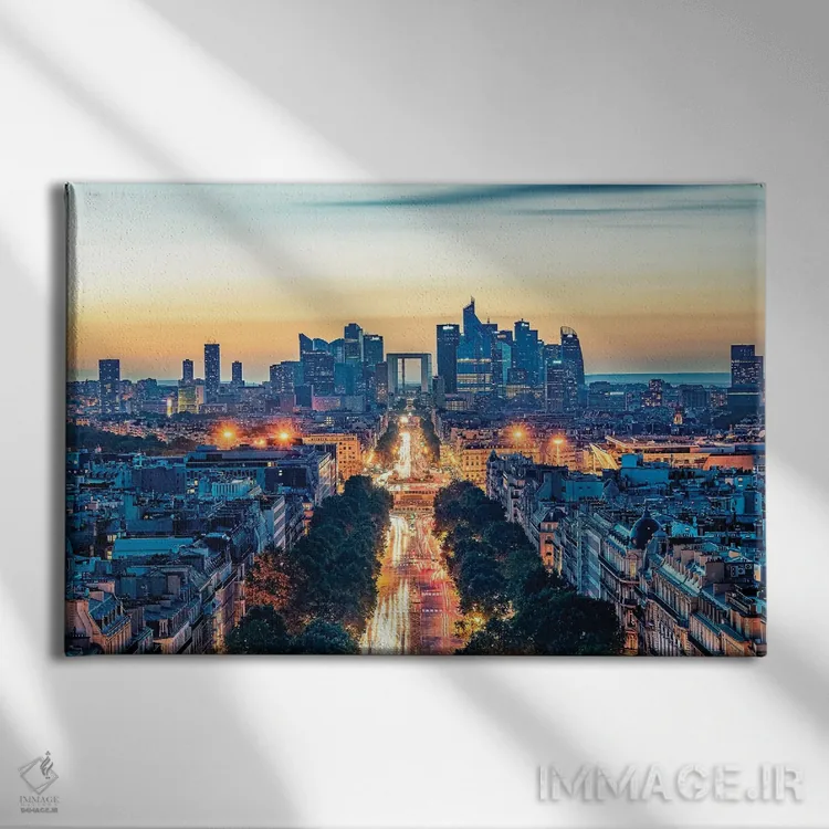تابلو عصر در پاریس اثر مانجیک پیکچرز (استودیو عکاسی یا فیلمسازی) - نمای روبهرو روی دیوار