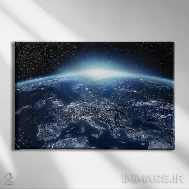 تابلو شب در اروپا اثر مانجیک پیکچرز (استودیو عکاسی یا فیلمسازی) - نمای روبهرو روی دیوار