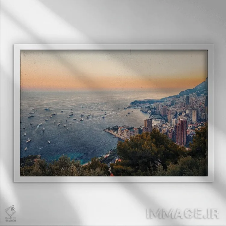 تابلو موناکو در تابستان اثر مانجیک پیکچرز (استودیو عکاسی یا فیلمسازی) - نمای قابدار سفید