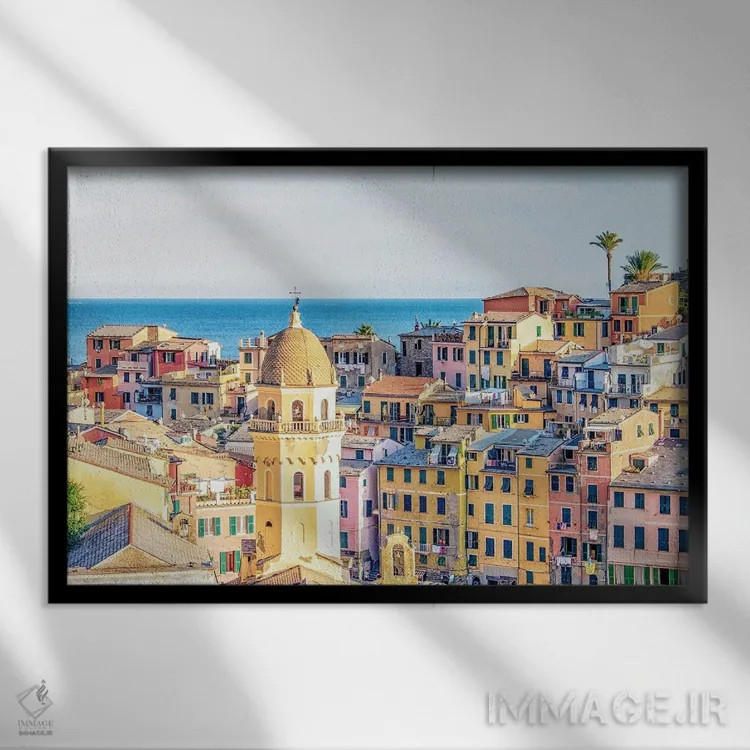 تابلو معماری ورنازا (ایتالیا) اثر مانجیک پیکچرز (استودیو عکاسی یا فیلمسازی) - نمای قابدار مشکی