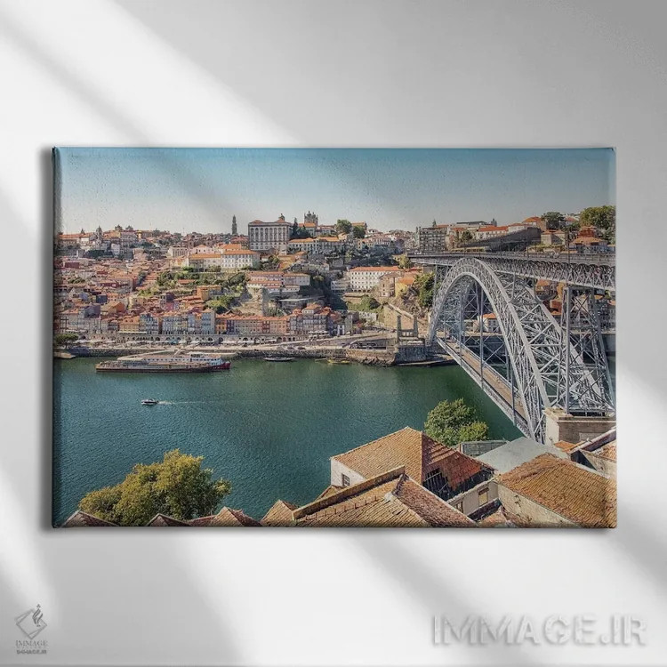 تابلو شهر پورتو (پرتغال) اثر مانجیک پیکچرز (استودیو عکاسی یا فیلمسازی) - نمای روبهرو روی دیوار
