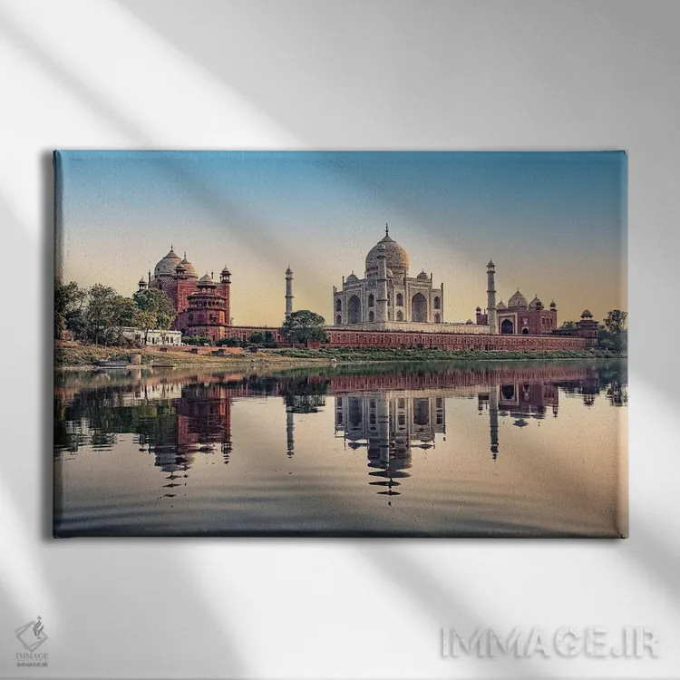 تابلو بازتاب تاج محل اثر مانجیک پیکچرز (استودیو عکاسی یا فیلمسازی) - نمای روبهرو روی دیوار