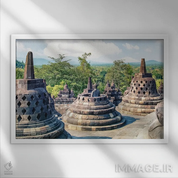 تابلو مجتمع بوروبودور (معبد بودایی اندونزی) اثر مانجیک پیکچرز (استودیو عکاسی یا فیلمسازی) - نمای قابدار سفید