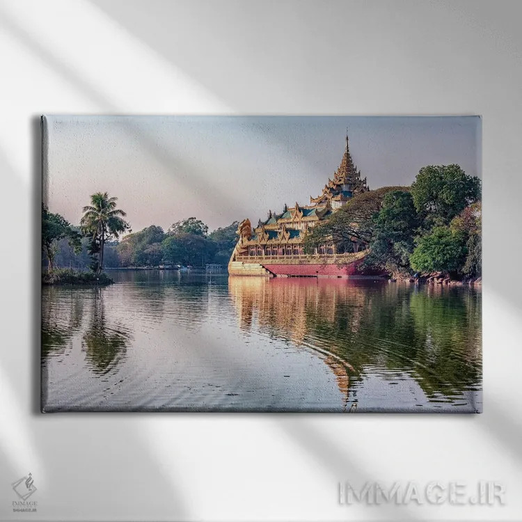 تابلو یانگون (پایتخت قدیمی میانمار) اثر مانجیک پیکچرز (استودیو عکاسی یا فیلمسازی) - نمای روبهرو روی دیوار