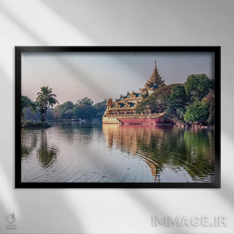 تابلو یانگون (پایتخت قدیمی میانمار) اثر مانجیک پیکچرز (استودیو عکاسی یا فیلمسازی) - نمای قابدار مشکی