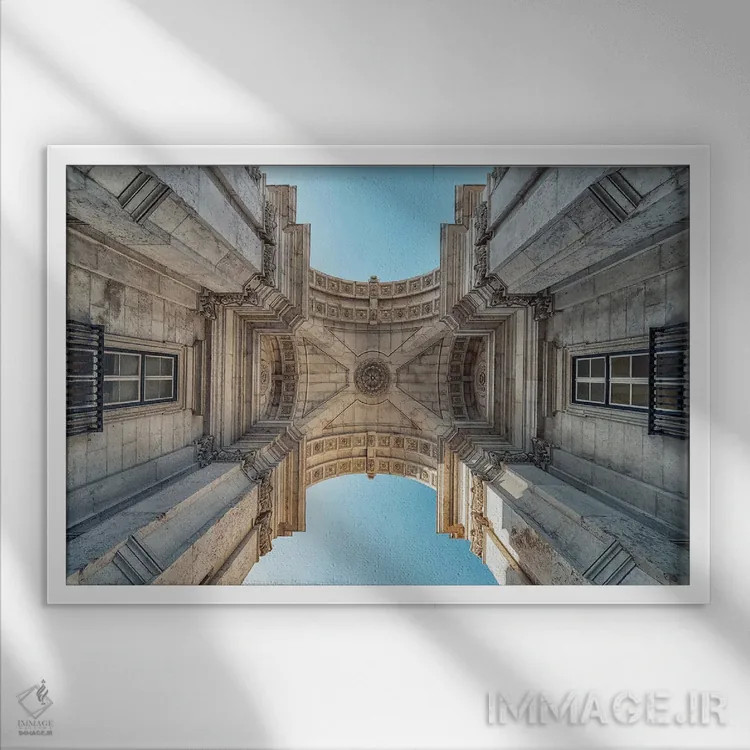 تابلو طاق در لیسبون اثر مانجیک پیکچرز (استودیو عکاسی یا فیلمسازی) - نمای قابدار سفید