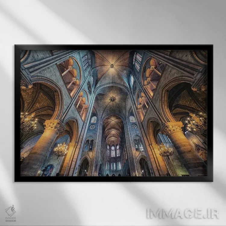 تابلو معماری نوتردام اثر مانجیک پیکچرز (استودیو عکاسی یا فیلمسازی) - نمای قابدار مشکی