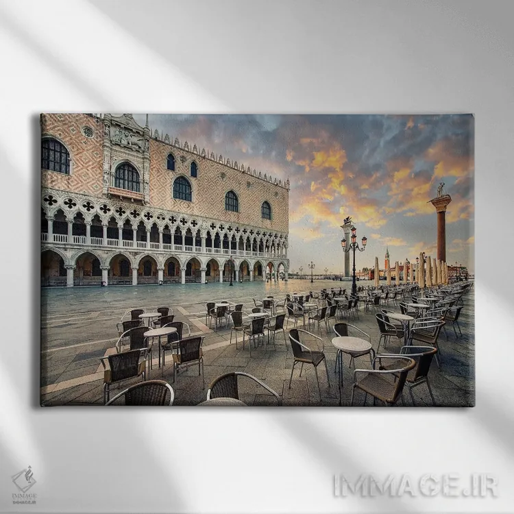 تابلو طلوع سان مارکو اثر مانجیک پیکچرز (استودیو عکاسی یا فیلمسازی) - نمای روبهرو روی دیوار