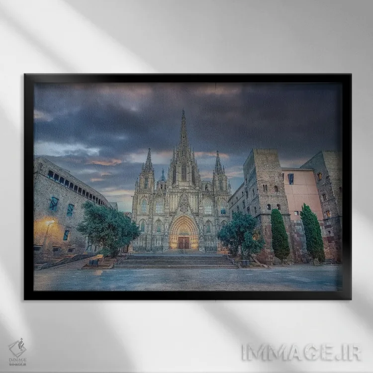 تابلو کلیسای جامع بارسلون اثر مانجیک پیکچرز (استودیو عکاسی یا فیلمسازی) - نمای قابدار مشکی