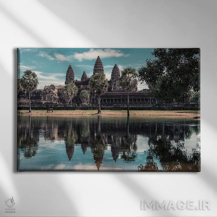 تابلو معبد انگکور (کامبوج) اثر مانجیک پیکچرز (استودیو عکاسی یا فیلمسازی) - نمای روبهرو روی دیوار
