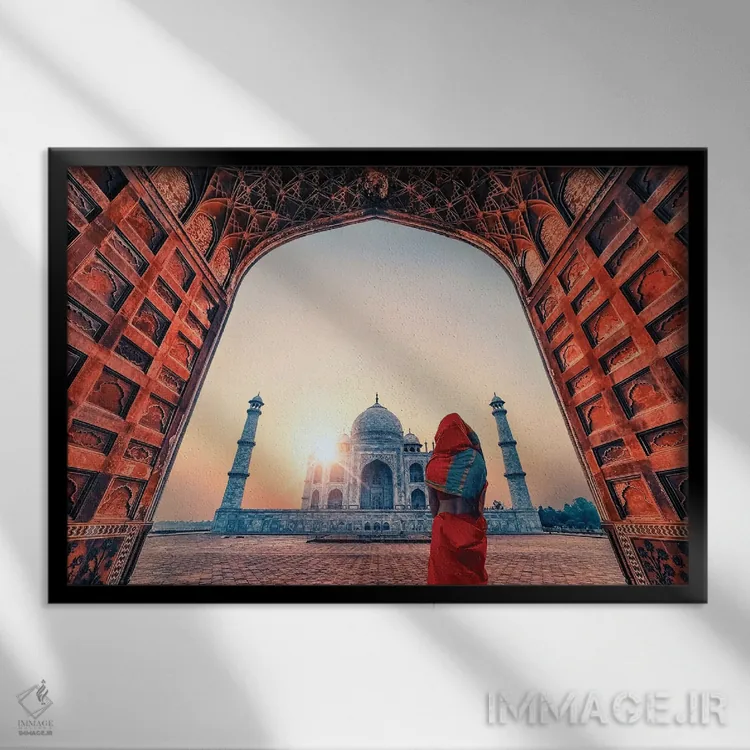 تابلو صبح در آگرا (هند) اثر مانجیک پیکچرز (استودیو عکاسی یا فیلمسازی) - نمای قابدار مشکی