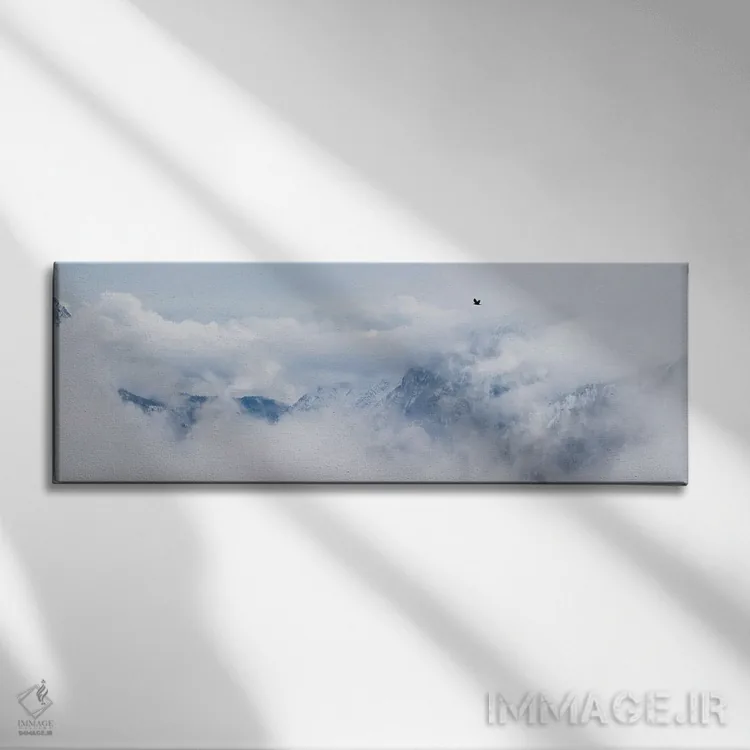 تابلو کلاغ سیاه اثر ماتیوژ پیسیاک - نمای روبهرو روی دیوار