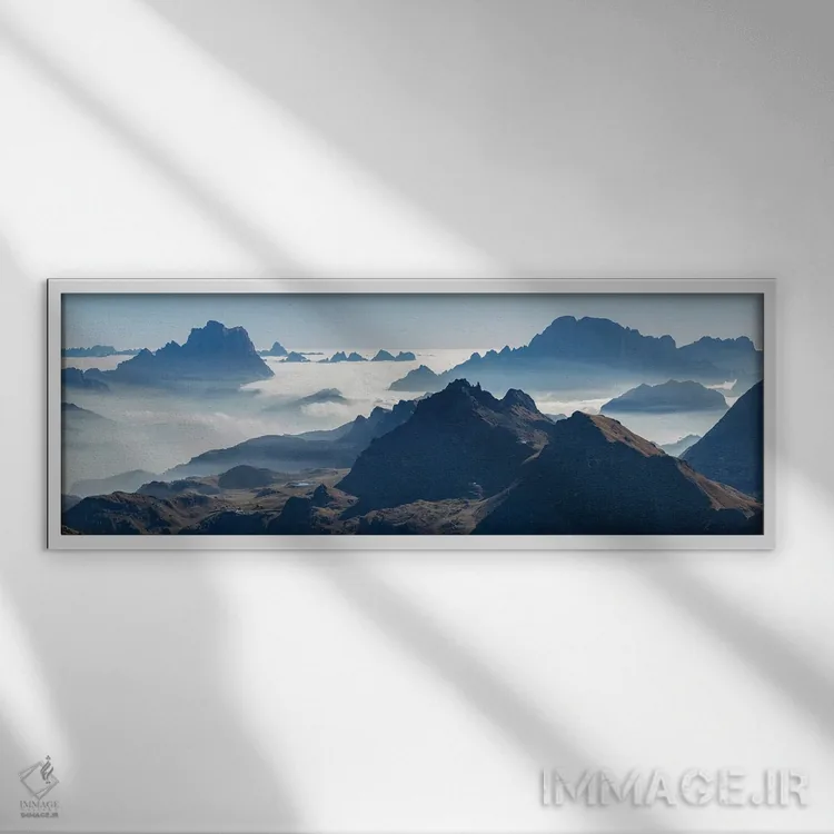 تابلو Pelmo, Civetta seen from Sella mountain range (Gruppo del Sella) in the Dolomites,چشمانداز رو به آنتِلاو، پلما، چیوتا از رشتهکوه سلا (گروپو دل سلا) در دولومیتها اثر مارتین زویک - نمای قابدار سفید