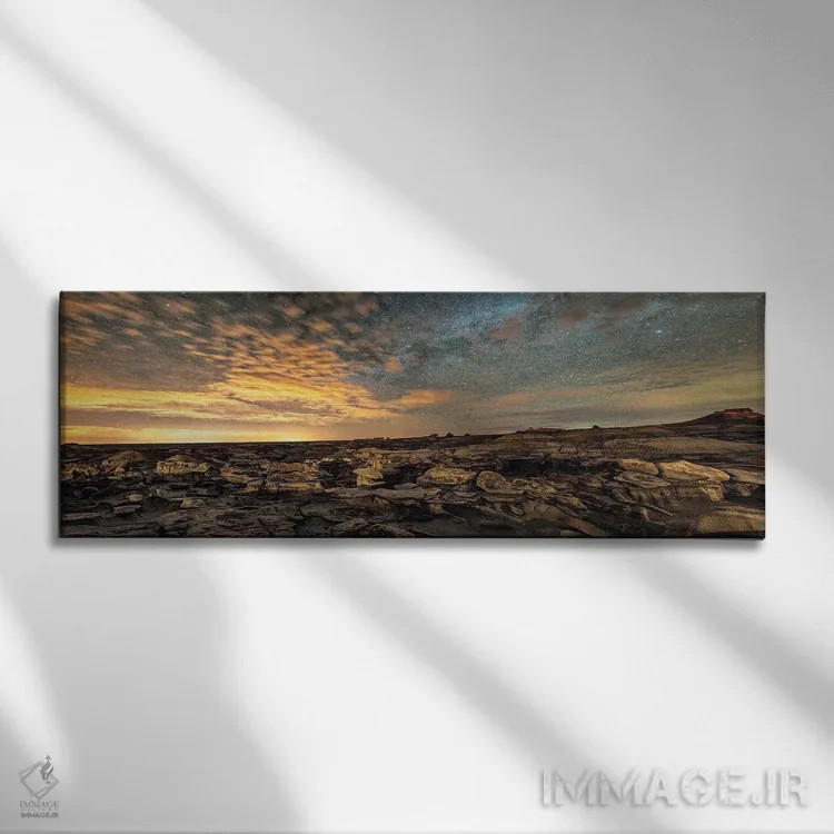 تابلو هودوهای بیستی بدلندز زیر شب پرستاره نیومکزیکو اثر اولنا آرت (استودیو هنری) - نمای روبهرو روی دیوار