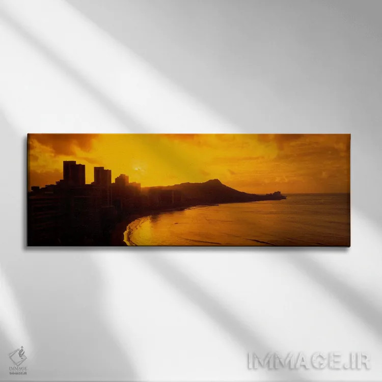 تابلو ایالات متحده آمریکا، هاوایی، هونولولو، ساحل وایکیکی، دید صبحگاهی از شهر و ساحل اثر پانورامیک ایمجز (استودیو عکاسی عریض) - نمای روبهرو روی دیوار