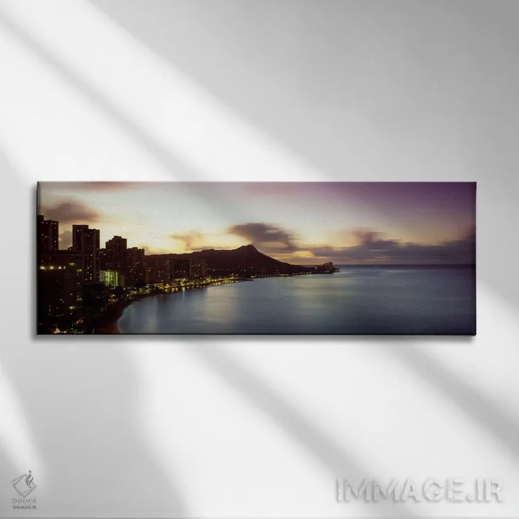 تابلو طلوع آفتاب در ساحل وایکیکی، هونولولو، هاوایی، ایالات متحده آمریکا اثر پانورامیک ایمجز (استودیو عکاسی عریض) - نمای روبهرو روی دیوار