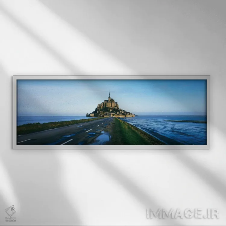 تابلو Le Mont-Saint-Michel, Normandy, France" - "نمای دور، مونت-سن-میشل، نرماندی، فرانسه" اثر پانورامیک ایمجز (استودیو عکاسی عریض) - نمای قابدار سفید