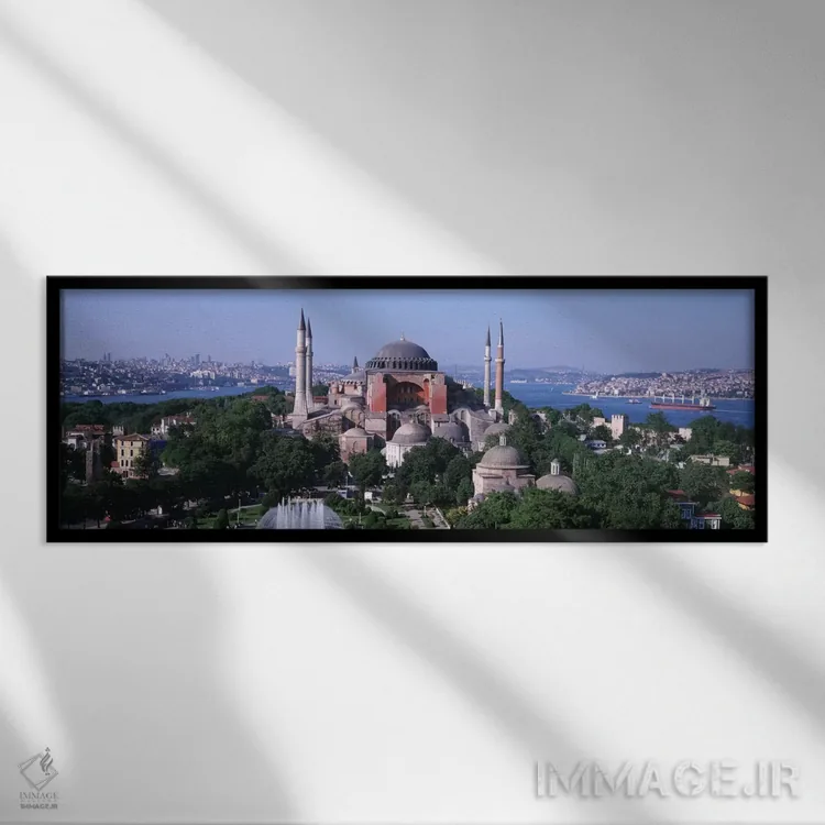 تابلو Istanbul, Turkey" - "آیا صوفیه، استانبول، ترکیه" اثر پانورامیک ایمجز (استودیو عکاسی عریض) - نمای قابدار مشکی