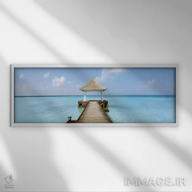تابلو ساحل و اسکله، مالدیو اثر پانورامیک ایمجز (استودیو عکاسی عریض) - نمای قابدار سفید