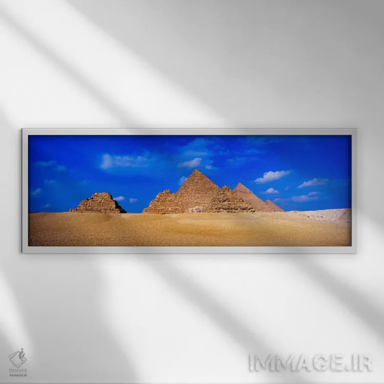 تابلو اهرام بزرگ و اهرام ملکهها، مجموعه هرمهای جیزه، جیزه، مصر اثر پانورامیک ایمجز (استودیو عکاسی عریض) - نمای قابدار سفید