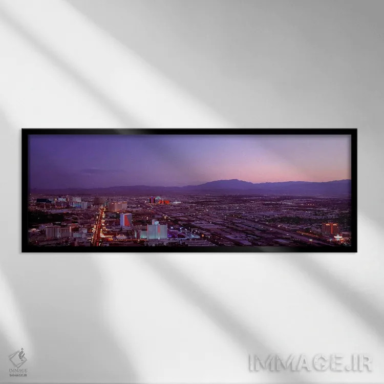 تابلو Las Vegas, sunset" - "ایالات متحده، نوادا، لاس وگاس، غروب" اثر پانورامیک ایمجز (استودیو عکاسی عریض) - نمای قابدار مشکی