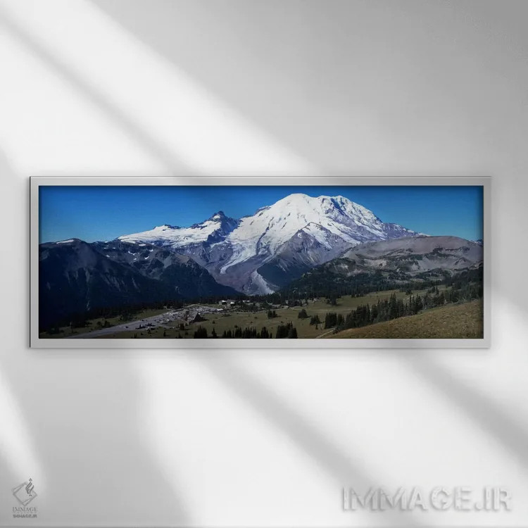 تابلو "کوه با قله برفی، کوه رینییر، پارک ملی کوه رینییر، شهرستان پیرس، ایالت واشینگتن، ایالات متحده" اثر پانورامیک ایمجز (استودیو عکاسی عریض) - نمای قابدار سفید