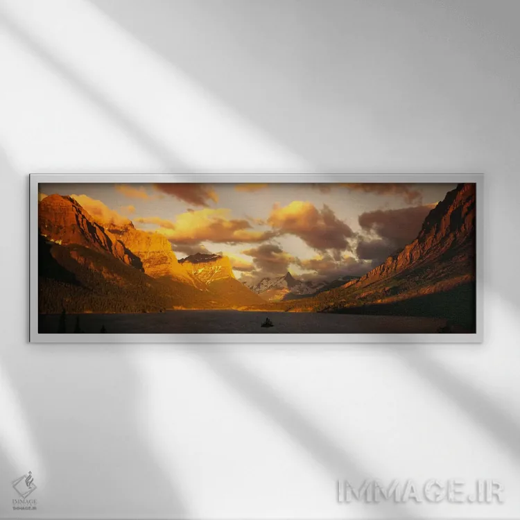 تابلو "دریاچه سنت مری و رشتهکوه لوئیس، پارک ملی گلیشیر، خلیج گلیشیر، مونتانا، ایالات متحده" اثر پانورامیک ایمجز (استودیو عکاسی عریض) - نمای قابدار سفید