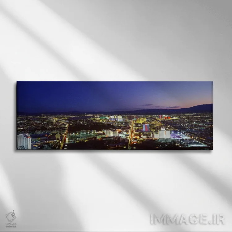 تابلو The Strip, Las Vegas, Nevada, USA" - "منظر شهری در شب، استریپ لاس وگاس، نوادا، ایالات متحده" اثر پانورامیک ایمجز (استودیو عکاسی عریض) - نمای روبهرو روی دیوار