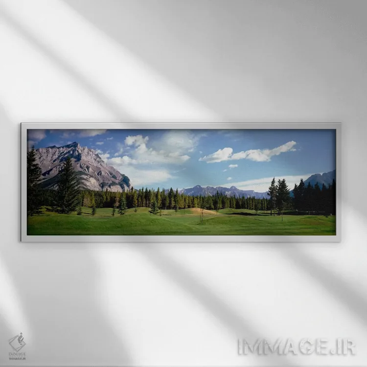 تابلو زمین گلف بانف، آلبرتا، کانادا اثر پانورامیک ایمجز (استودیو عکاسی عریض) - نمای قابدار سفید