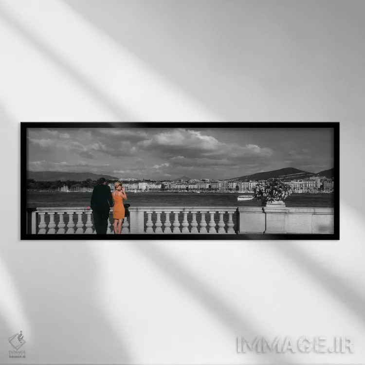 تابلو زوجی در دریاچهٔ لمان، ژنو، سوئیس اثر پانورامیک ایمجز (استودیو عکاسی عریض) - نمای قابدار مشکی