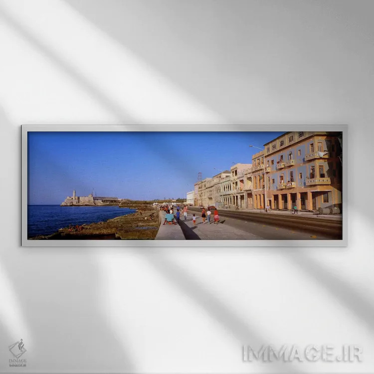 تابلو La Habana Vieja, Havana, Cuba" - "نمای مالکان، لا هاوانا ویخا، هاوانا، کوبا" اثر پانورامیک ایمجز (استودیو عکاسی عریض) - نمای قابدار سفید