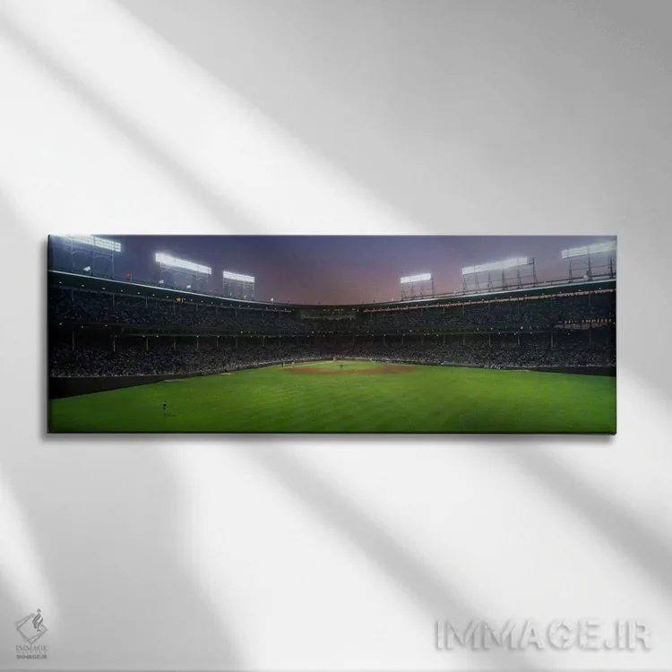 تابلو تماشاگرانی که در حال تماشای مسابقه بیسبال در استادیوم هستند، میدان ریگلی، شیکاگو، شهرستان کوک، ایلینوی، ایالات متحده اثر پانورامیک ایمجز (استودیو عکاسی عریض) - نمای روبهرو روی دیوار